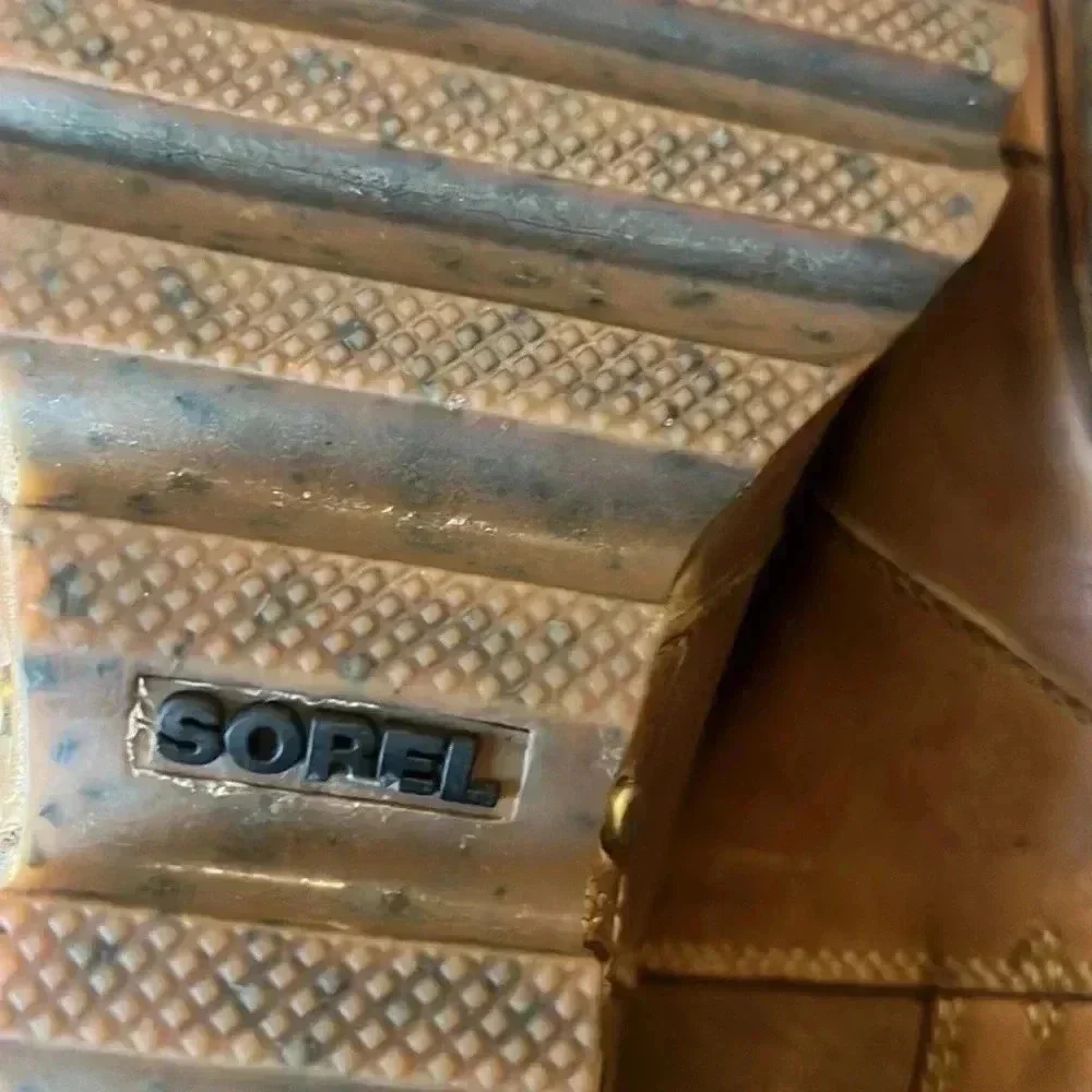 Sorel Womens Lea Wedge Booties in Elk Curry size 8.5